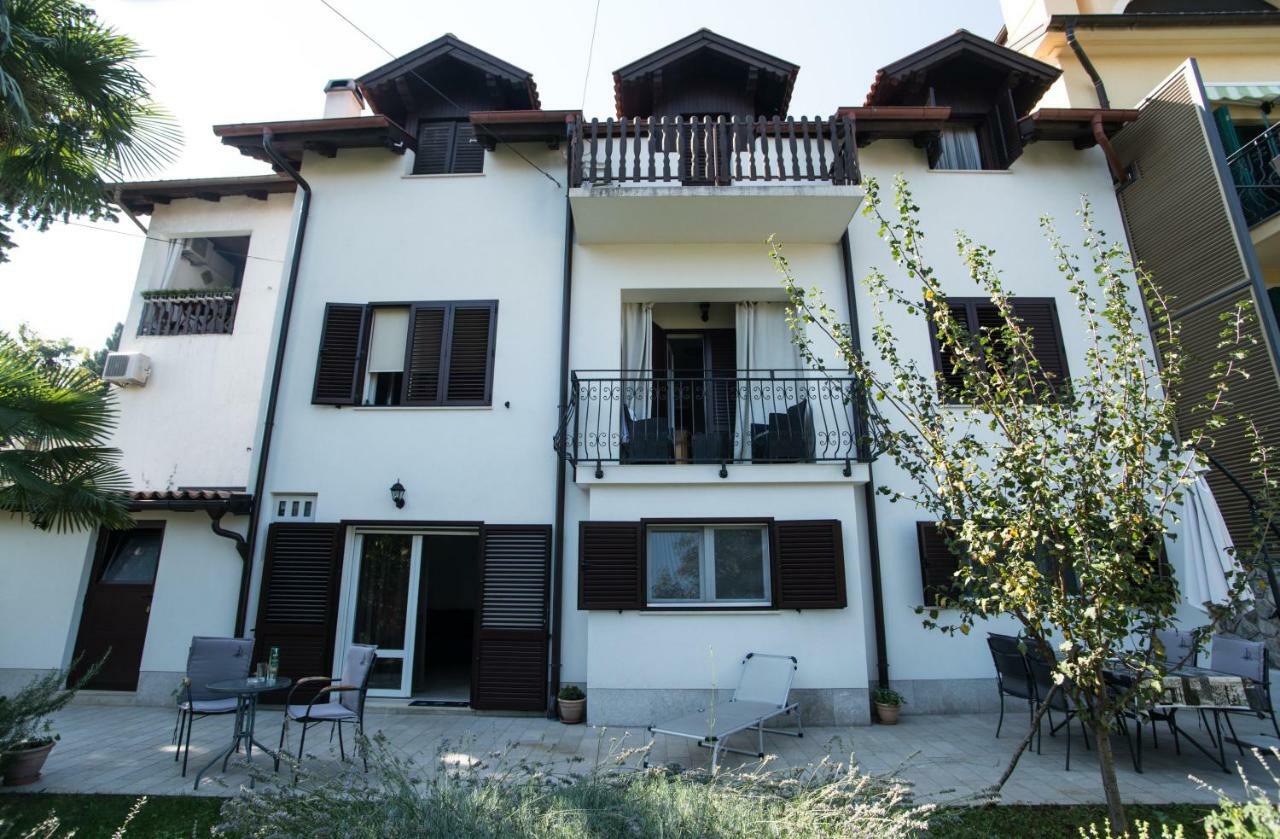 Apartment Tasha'S Home Opatija Eksteriør billede